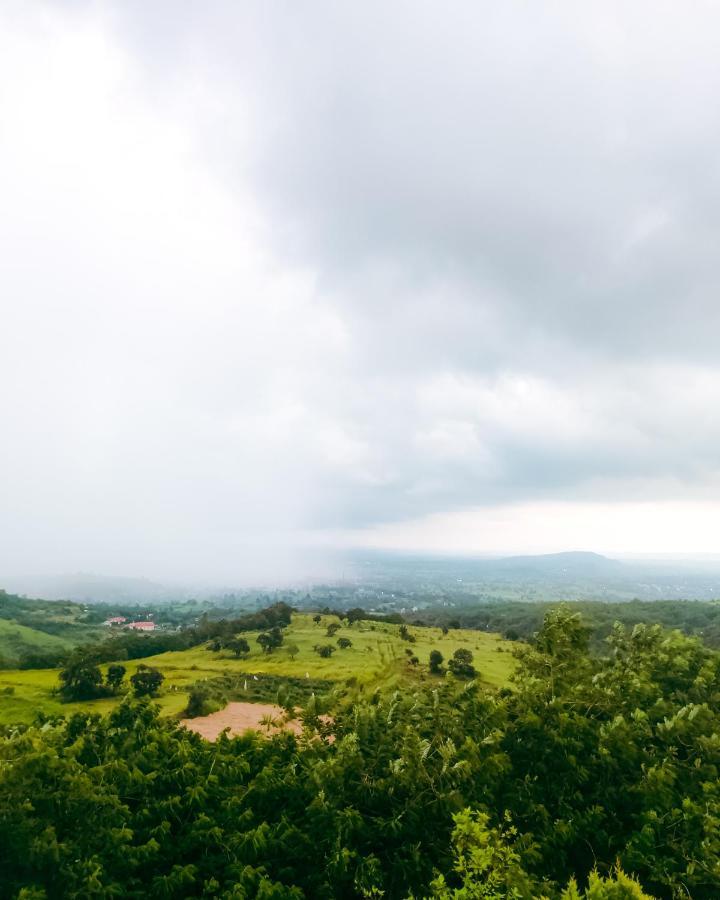 Anand Valley Hotel Panhala Luaran gambar